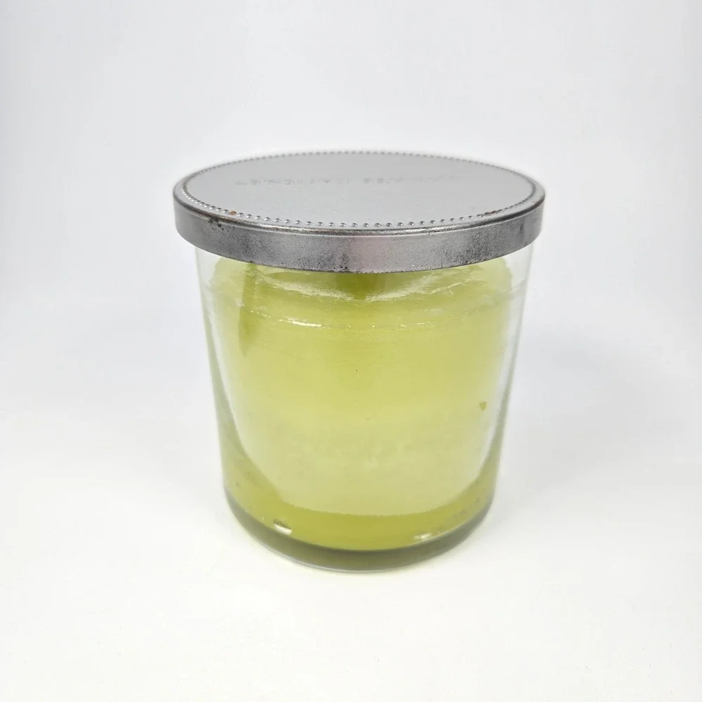Yankee Candle Simply Home Bartlett Pear Scented Jar Candle 7 oz Green‎ Wax